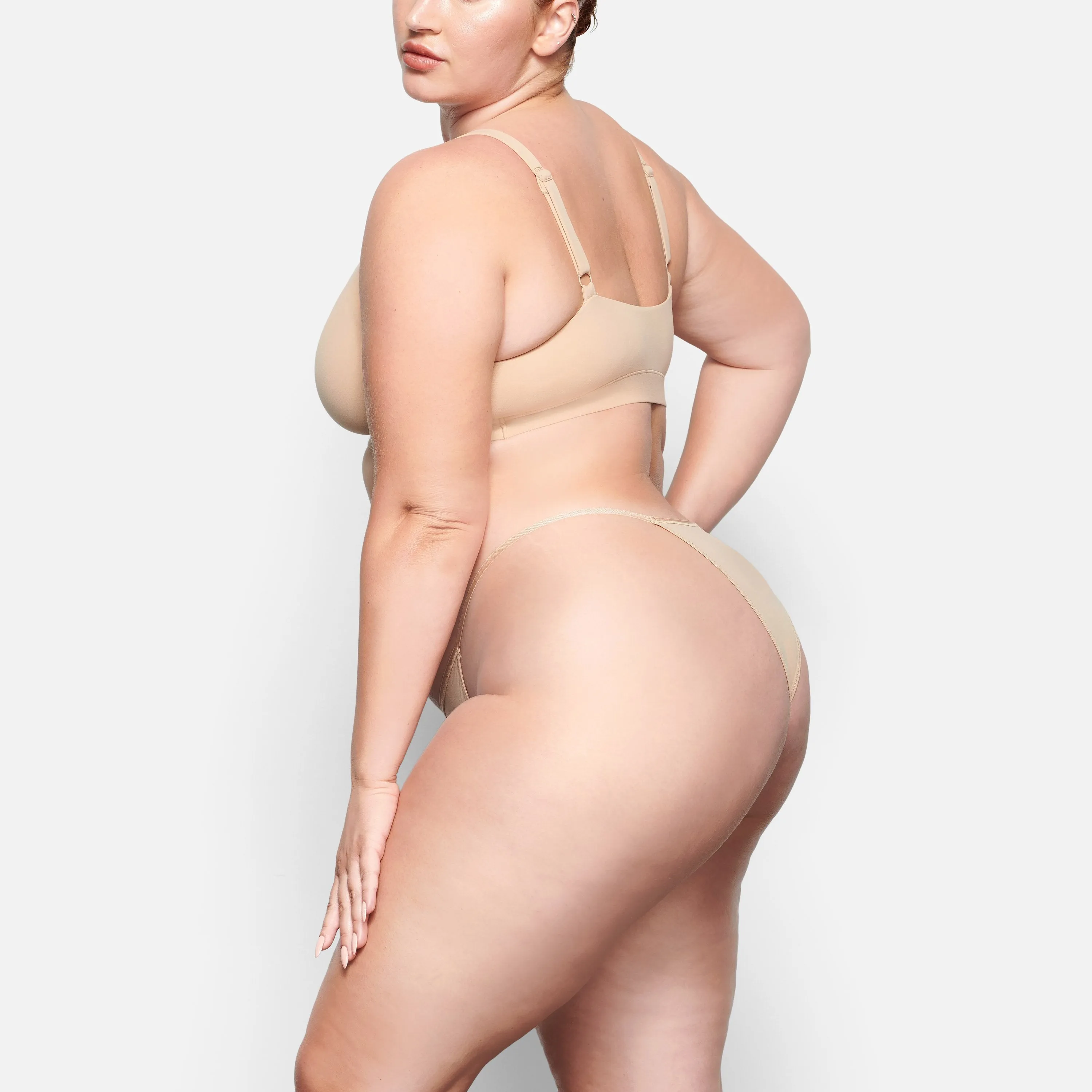 FITS EVERYBODY CHEEKY STRING BIKINI | CLAY