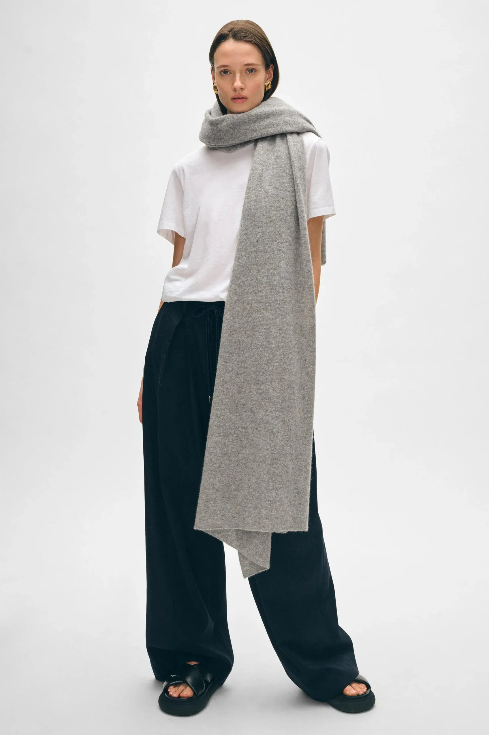 WHITE   WARREN Cashmere Travel Wrap